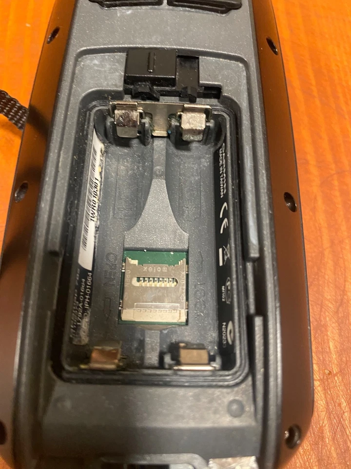 Garmin GPSMAP 78s Handheld Marine GPS Navigator Free Shipping - Image 2 of 4