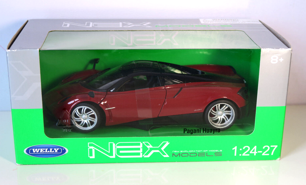 Welly NEX 1:24 Pagani Huayra Diecast Model Sports Racing Car NEW Sealed Box