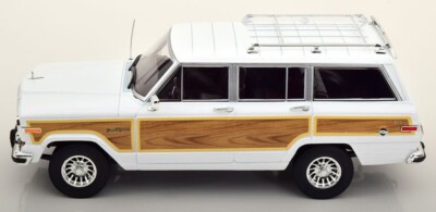 KKDC181111 KK scale 1:18 Chrysler Jeep Grand Wagoneer 1989 White