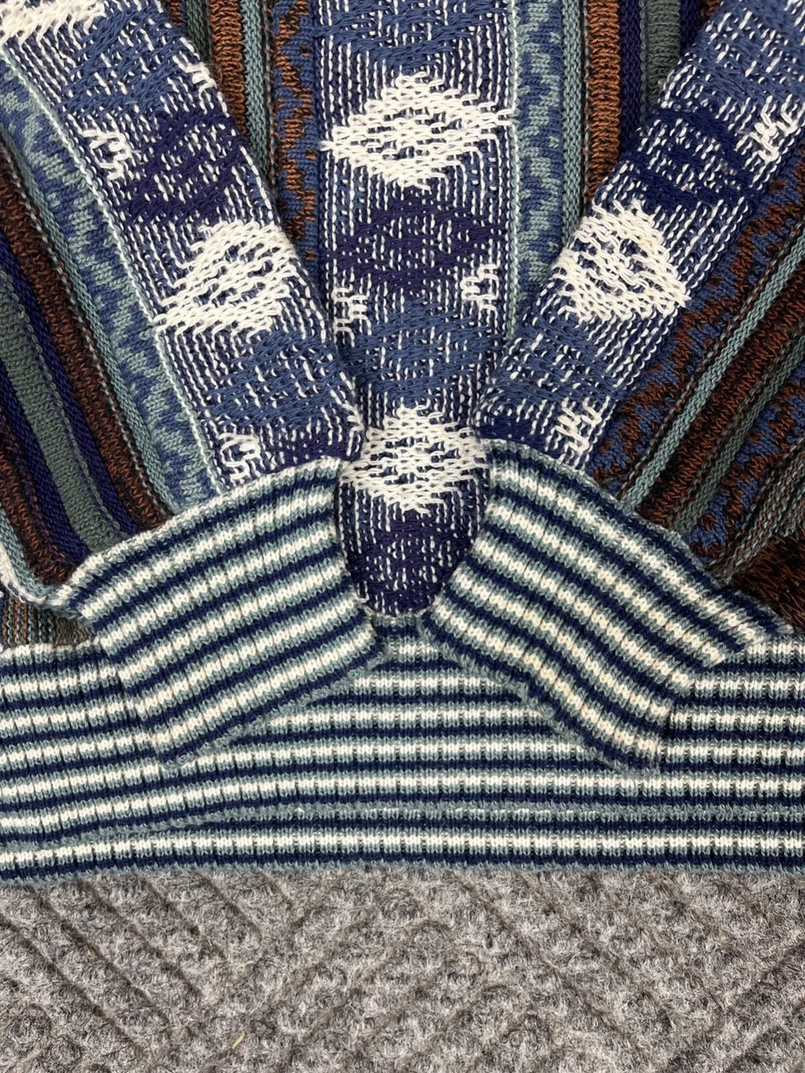Vintage American Priority Sweater Adult Large 3D Knit Crewneck