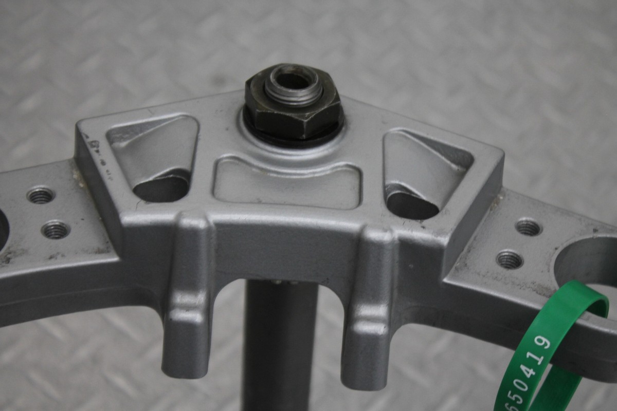 1986 KAWASAKI NINJA 600R ZX600A FRONT FORKS LOWER UPPER TRIPLE