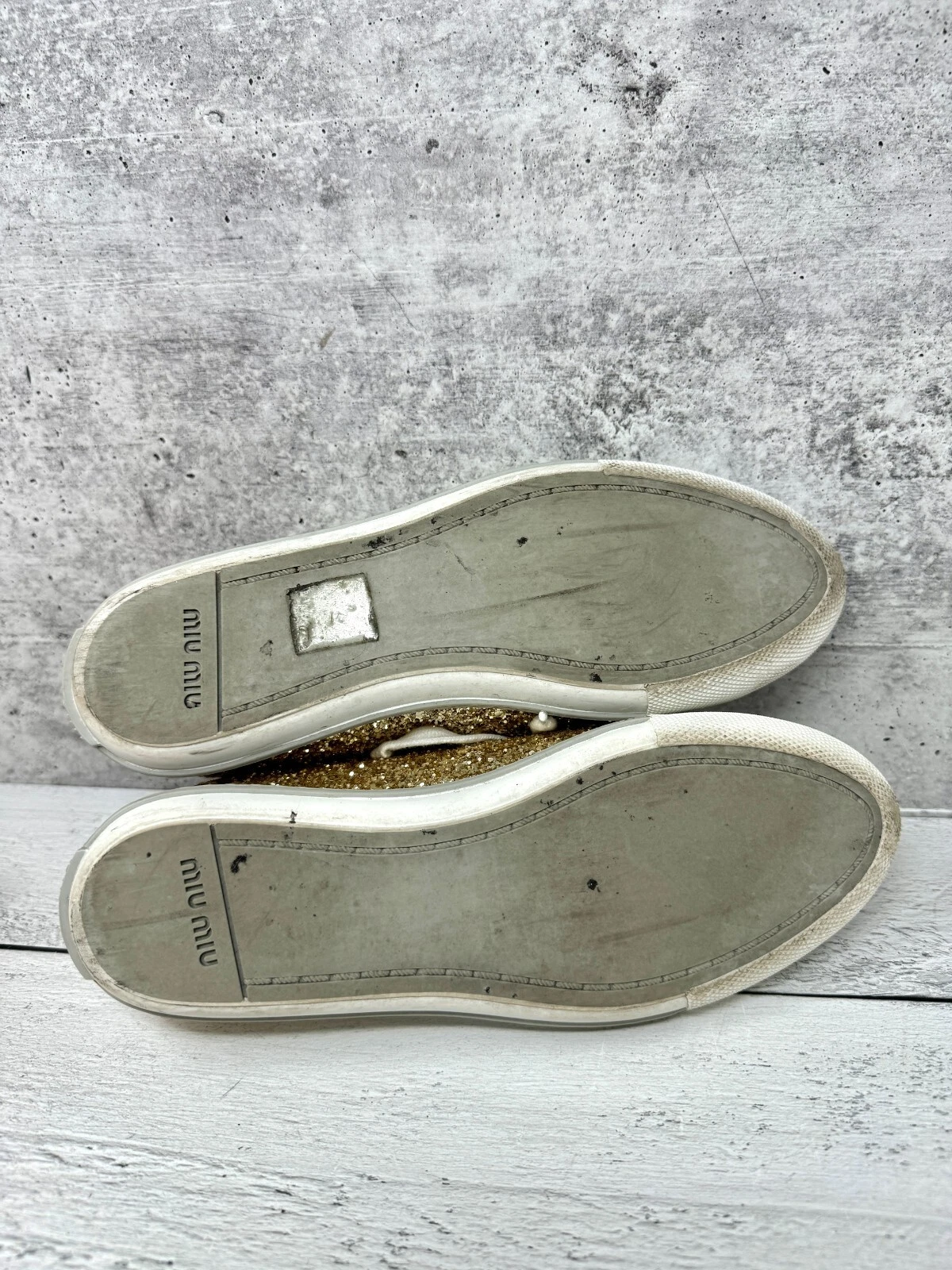 SCARPE DA GINNASTICA MIU MIU ORO PIRITE GLITTER METALLO PUNTA LOGO 36