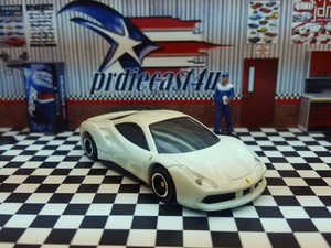 Tomica Ferrari 488 Gtb 162 Scale Loose Ferrari