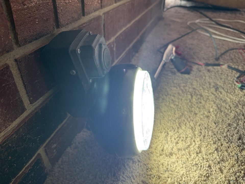 Unity Spotlight with Whelen LED and Noptic FLIR and Monitor (Complete ...
