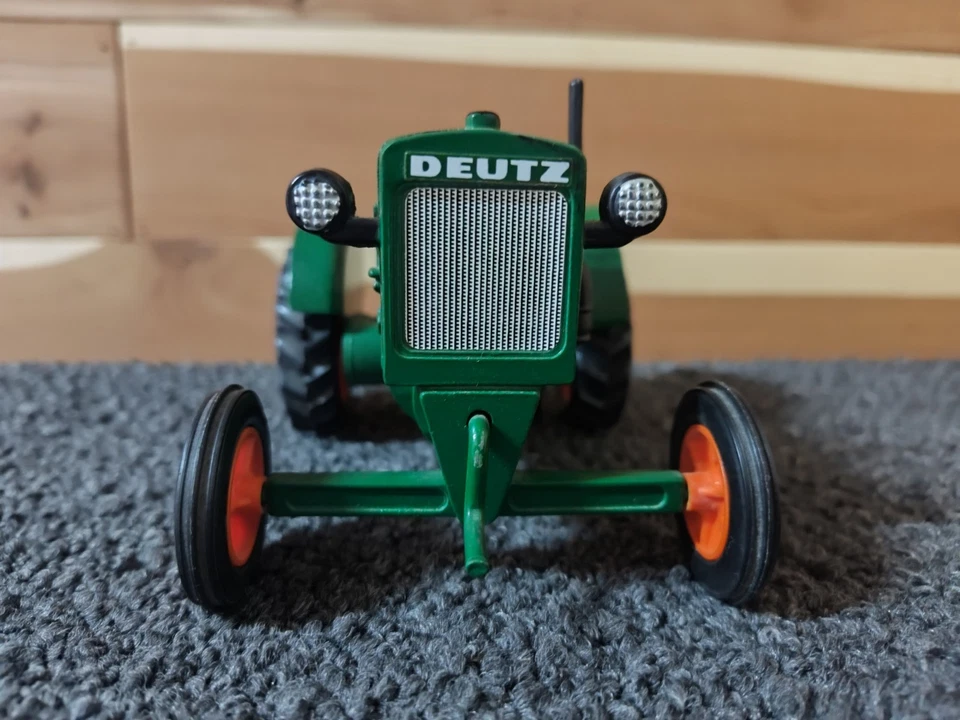 1936 Deutz Antique Tractor No 2 Farm Show Die cast Collectible - Image 3 of 4