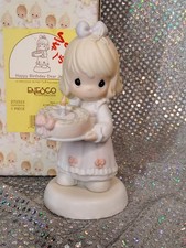 Precious Moments 272523 HAPPY BIRTHDAY DEAR JESUS W/Box