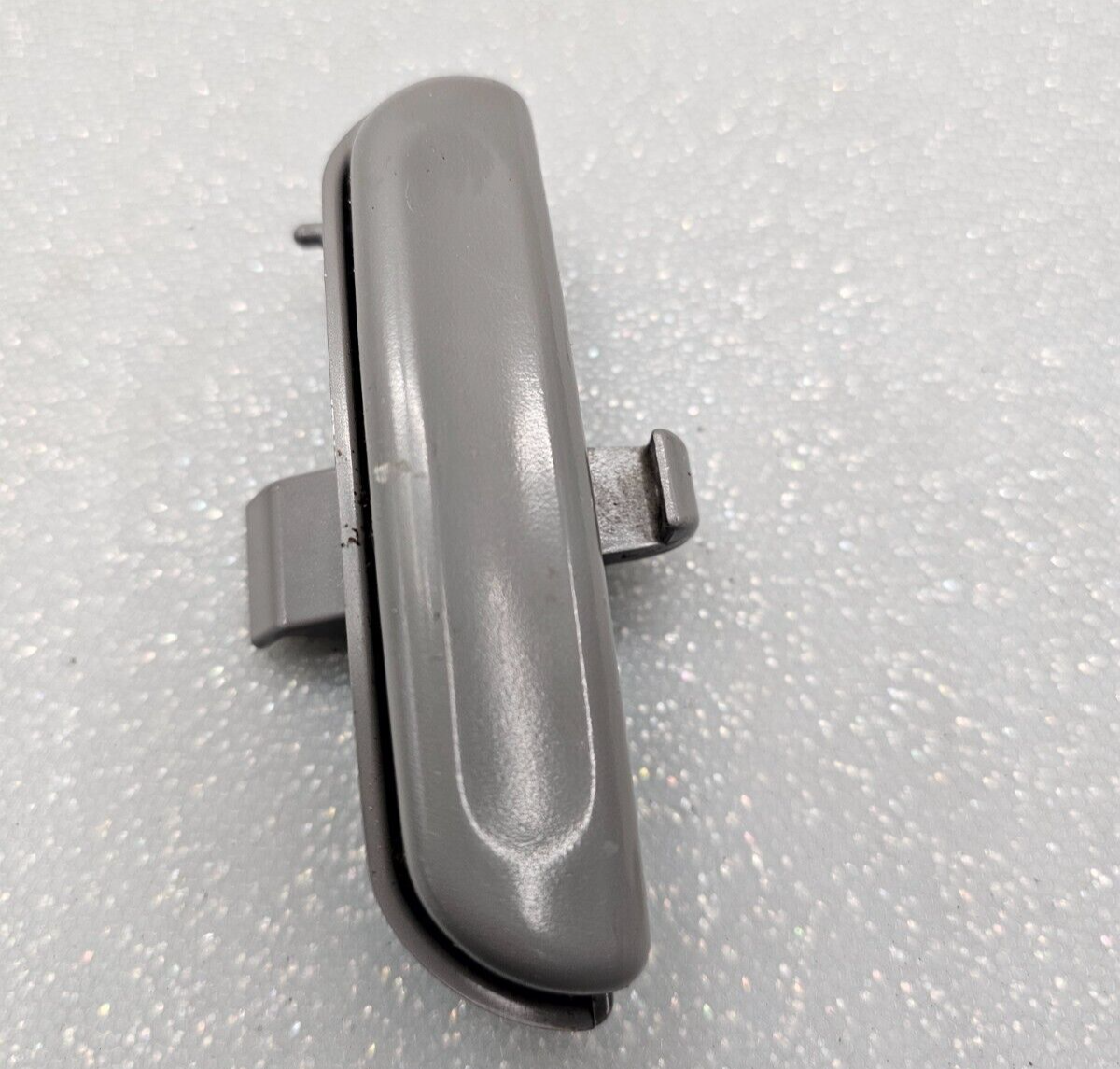 02-08TOYOTA CAMRY SOLARA LEXUS ES330 FRONT CENTER CONSOLE LID