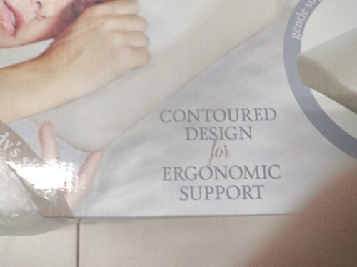 Memory Foam Contour Pillow | Ergonomic Pillow - Picture 2 of 9