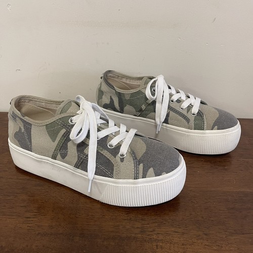 steve madden camo platform