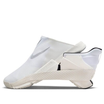 NEW Men's Size 5.5 / Women's 7 Nike GO FlyEase White Sail Black