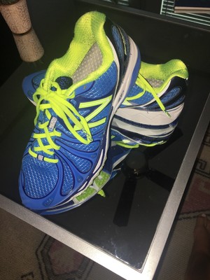 new balance 890v4 baddeley