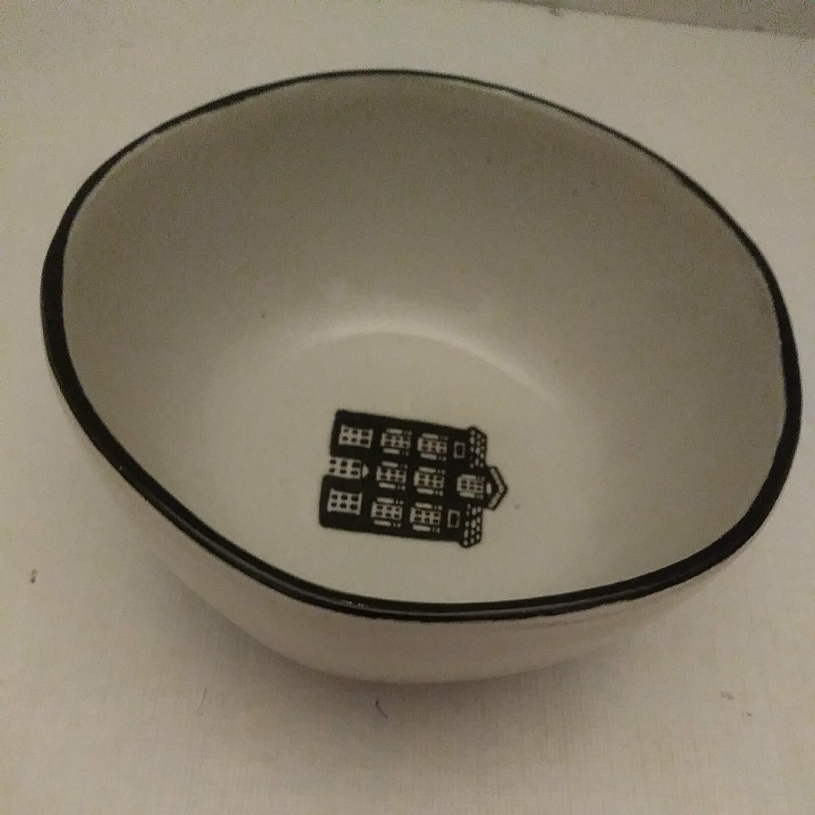 Picture 4 of 6