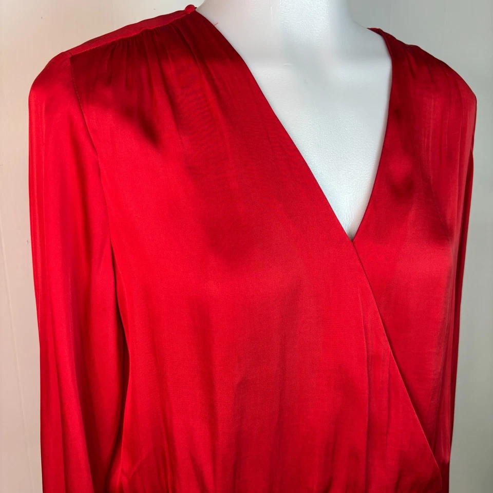 Banana Republic верхний маленький красный атласный кроссовер галстук кромки праздник вечеринки блузка - Изображение 2 из 4