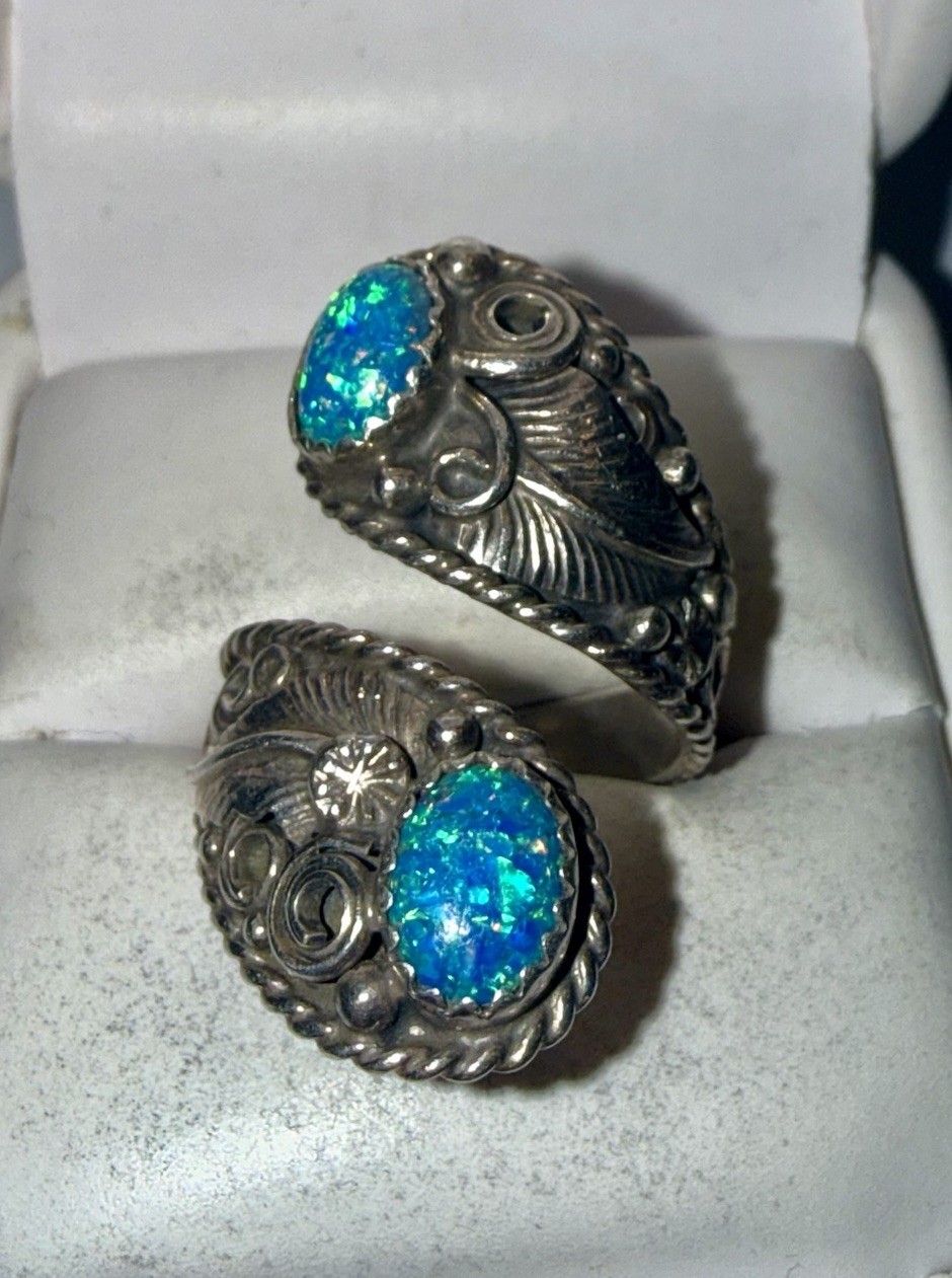 Native American Solid Sterling Silver Boulder Opa… - image 1