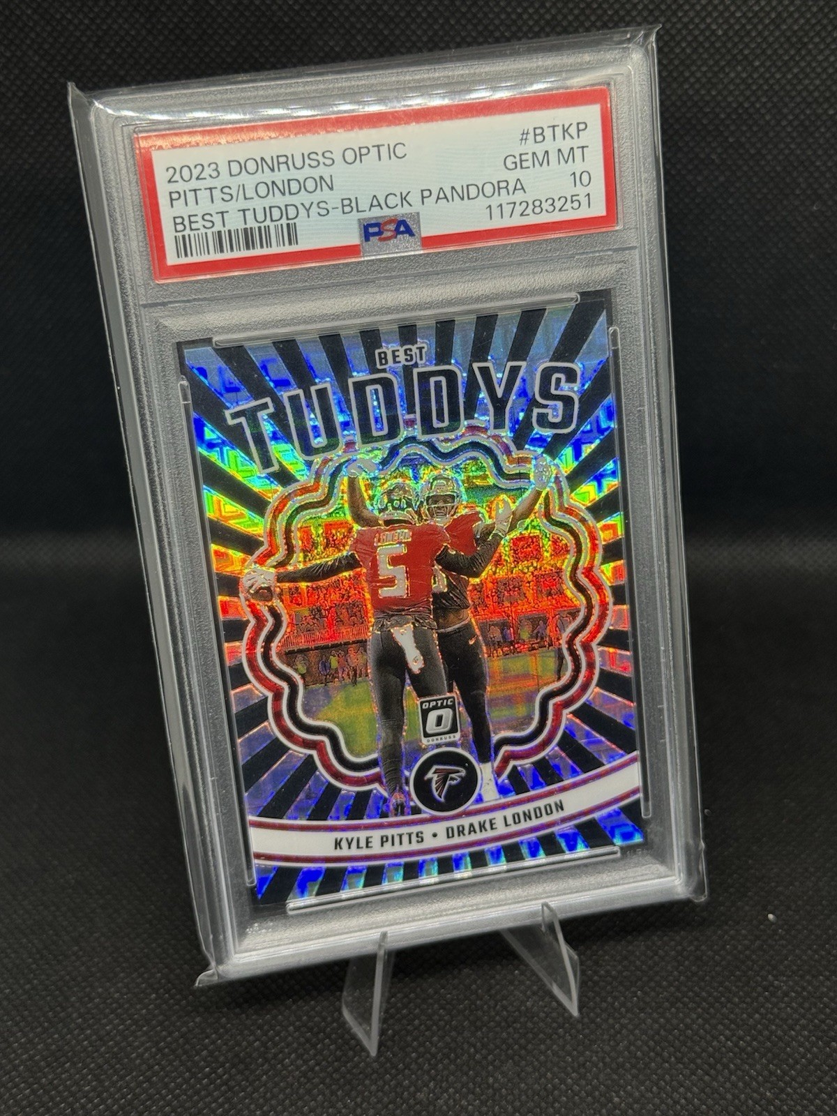 2023 Donruss Optic Best Tuddys Drake London, Kyle Pitts Black Pandora /25 PSA 10 view 6