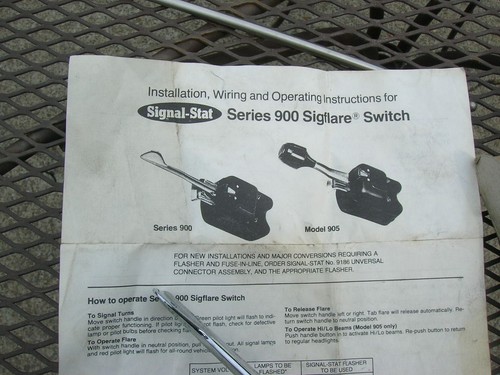 NOS SIGNAL-STAT 900 TURN SINAL ASSEMBLY COMPLETE - Picture 6 of 8