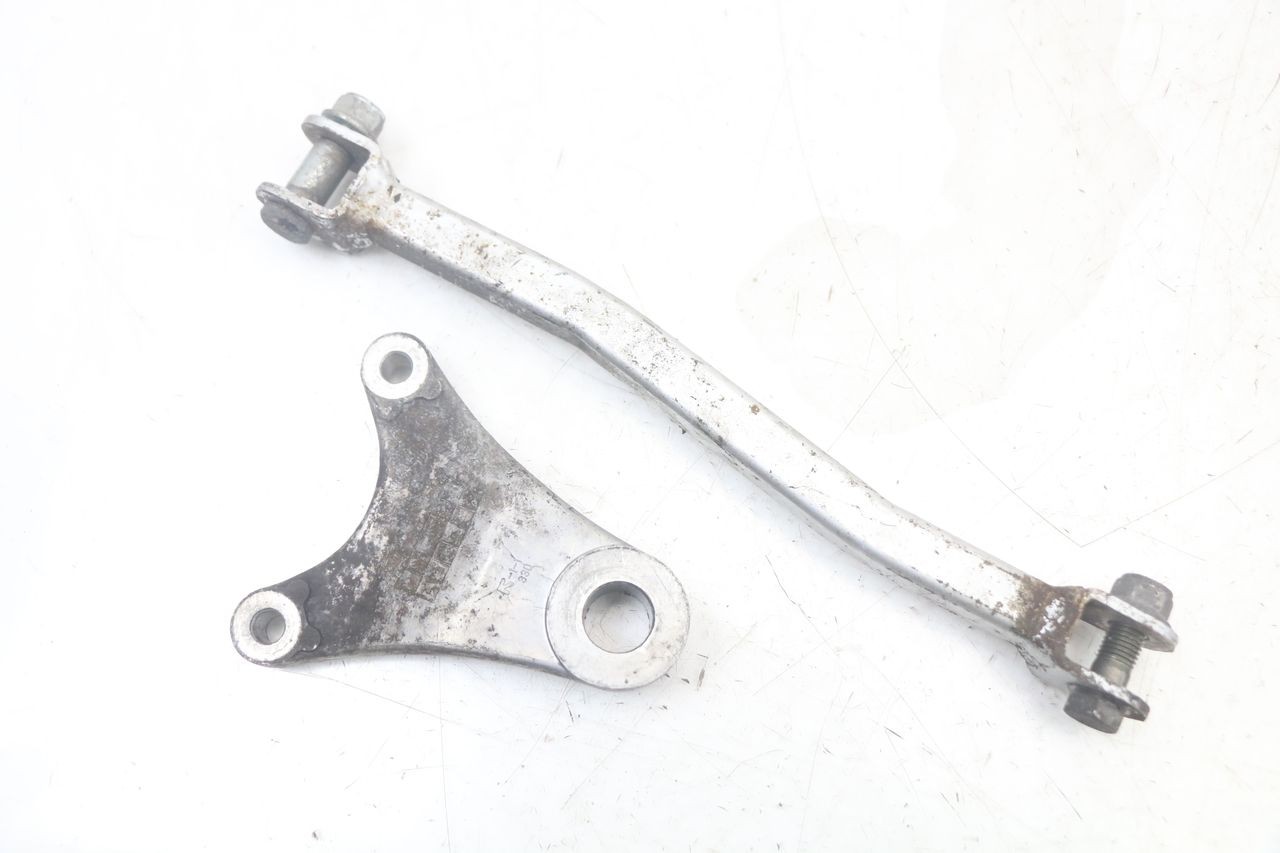 SUPPORTO PINZA FRENO POSTERIORE - SUZUKI SV N 650 (1999 - 2002)