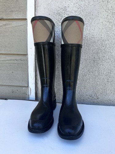 Burberry Woman’s Black Crosshill House Check Rain Boots Size 38  Made In Italy