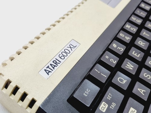 Atari 600XL Home Vintage Computer - Rare - Parts only - Picture 4 of 20