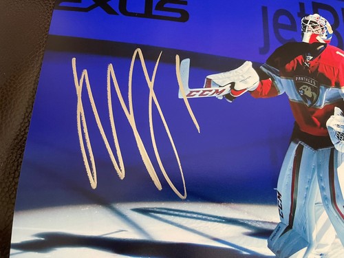 Roberto Luongo Signed Autographed 11x14 Photo Florida Panthers - Picture 2 of 2