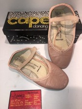 Capezio the Dancemaker Teknik pink leather ballet slippers women's sz 2.5C