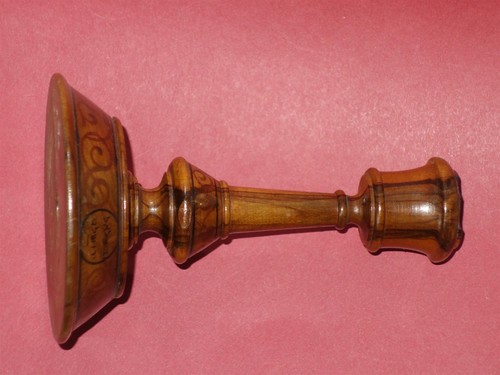 Antique vtg Bezalel hand painted olive wood candlestick Israel signed - Picture 7 of 12