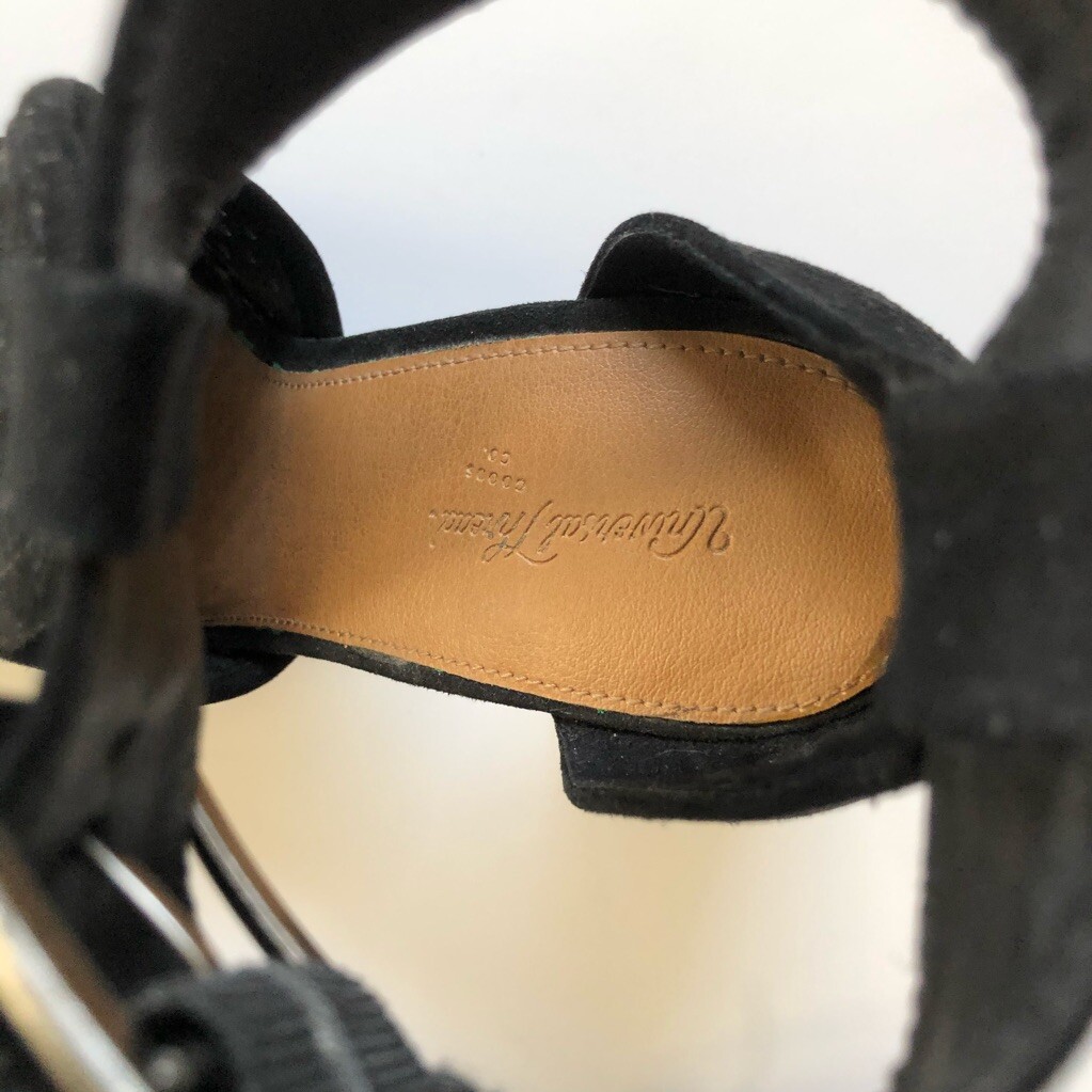 Universal Thread perforated laser cut block heels… - image 7