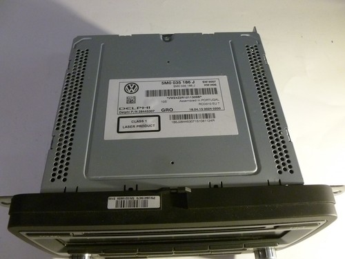 Original VW Eos Golf 6 Passat Tiguan Touran Autoradio RCD 310 CD MP3 5M0035186J - Bild 4 von 5
