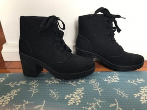 betts combat boots