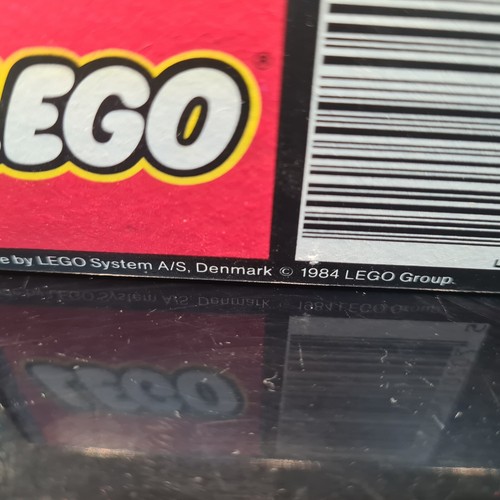 Lego Technic 8040 Building Set (99% Complete) excellent Box & Manual Condition - Picture 6 of 24