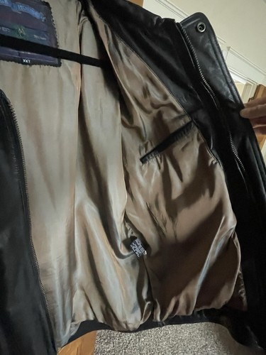 Chaqueta de cuero negra solo para miembros de Club House 2XLT estilo años 80 - Imagen 6 de 11