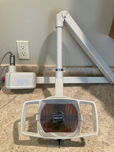 Healthco (Belmont) Dental Examination Ceiling Mount Light - Halogen