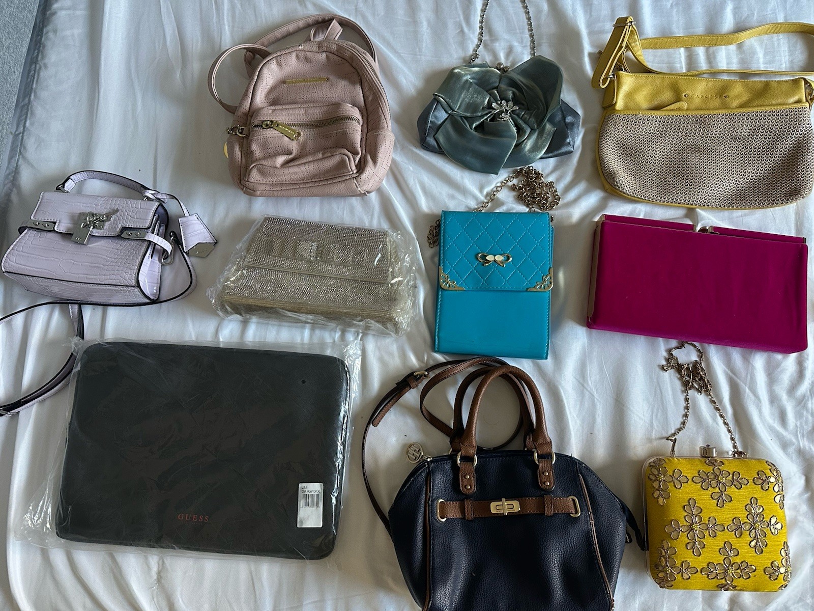 Stylish 13-Piece Handbag Bundle - Crossbody, Tote & Laptop Bags-image