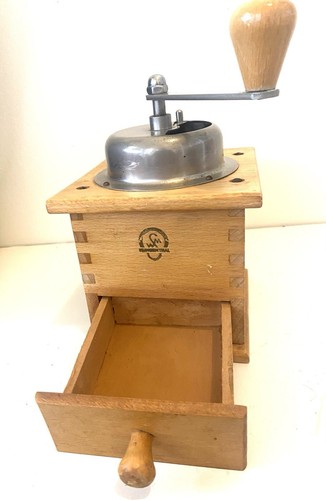 MCM Klingenthal Beech Wood Manual Coffee Grinder. GERMANY With Drawer - Picture 6 of 9