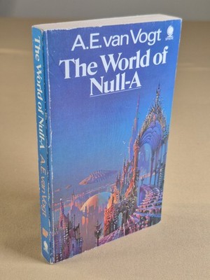 The World of Null-A - A.E. van Vogt - Sphere Books Mass Market Paperback