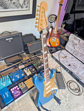 Fender Squier 40th Anniversary Stratocaster Lake Placid Blue 2021-UK Listing