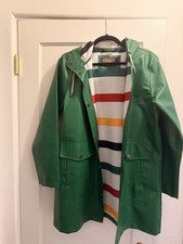Pendleton Green Medium Raincoat Women  s Rain Coat Jacket