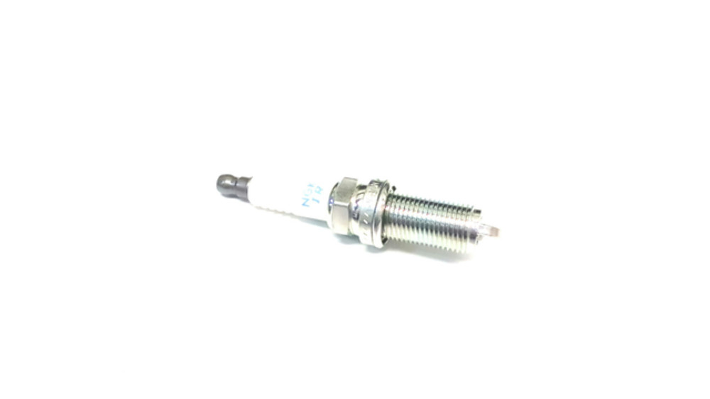 New Genuine Subaru Engine Spark Plug 2004-2009 OE 22401AA630
