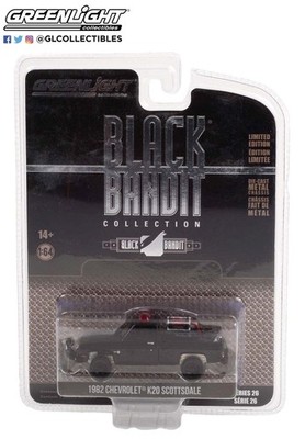 1:64 GREENLIGHT 1982 Chevrolet K20 Scottsdale - Black Bandit , Neu