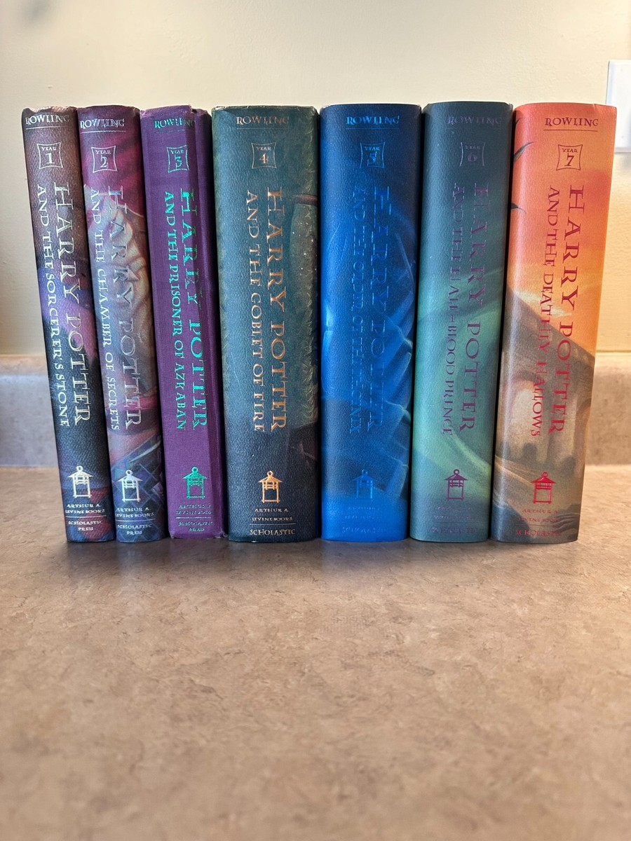 Harry Potter Complete Hardcover Set Books 1-7 Set (J.K. Rowling