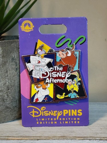 2023 Disney Parks Disney Nachmittag Pin Mini Jumbo Pin Pumbaa Gizmodock LE 1500
