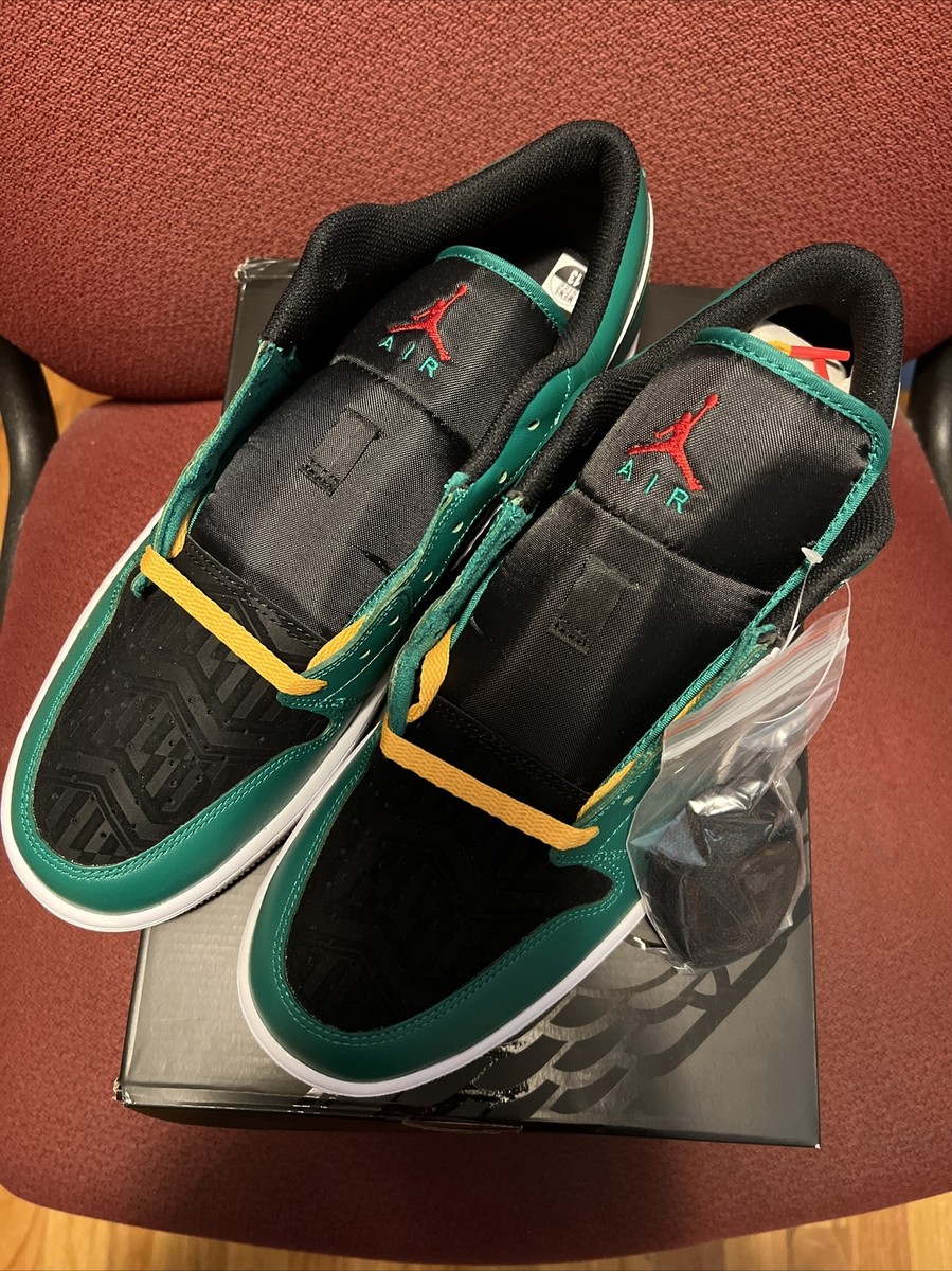 Nike Air Jordan 1 Low SE Holiday Special (2022) ジョーダン Jordan Air Jordan 1 Low SE holiday special (2022) Size 13M