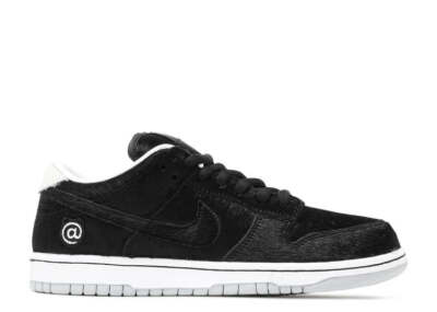 MEDICOM TOY - NIKE SB 2020 BLACK 100％ &amp; 400％ Medicom BE@RBRICK Nike SB 2020 Black 100% 400% Bearbrick