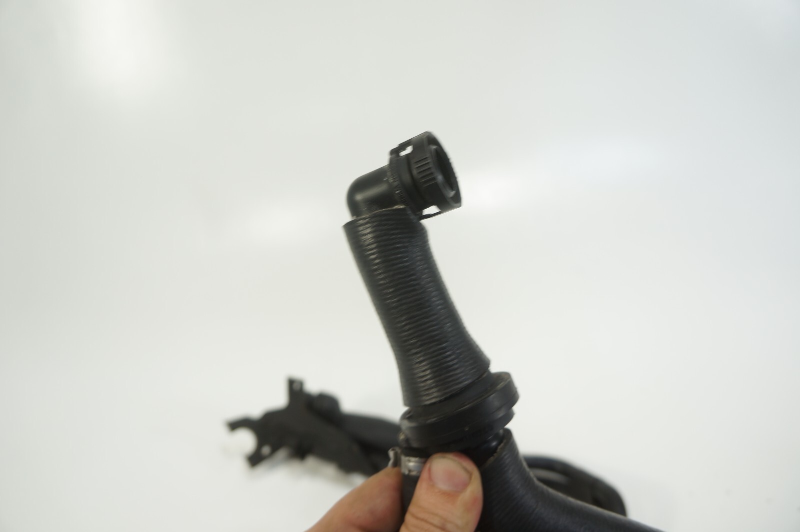 03-12 Bentley Continental Flying Spur 6.0L Left Engine Oil Separator with Pipe