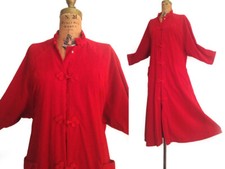 Vtg. Red silky Velvet Opera Cape / Coat w oriental frog closures