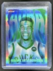2025-26 Topps Finest Giannis Antetokounmpo Aura SSP #AU-6 Bucks