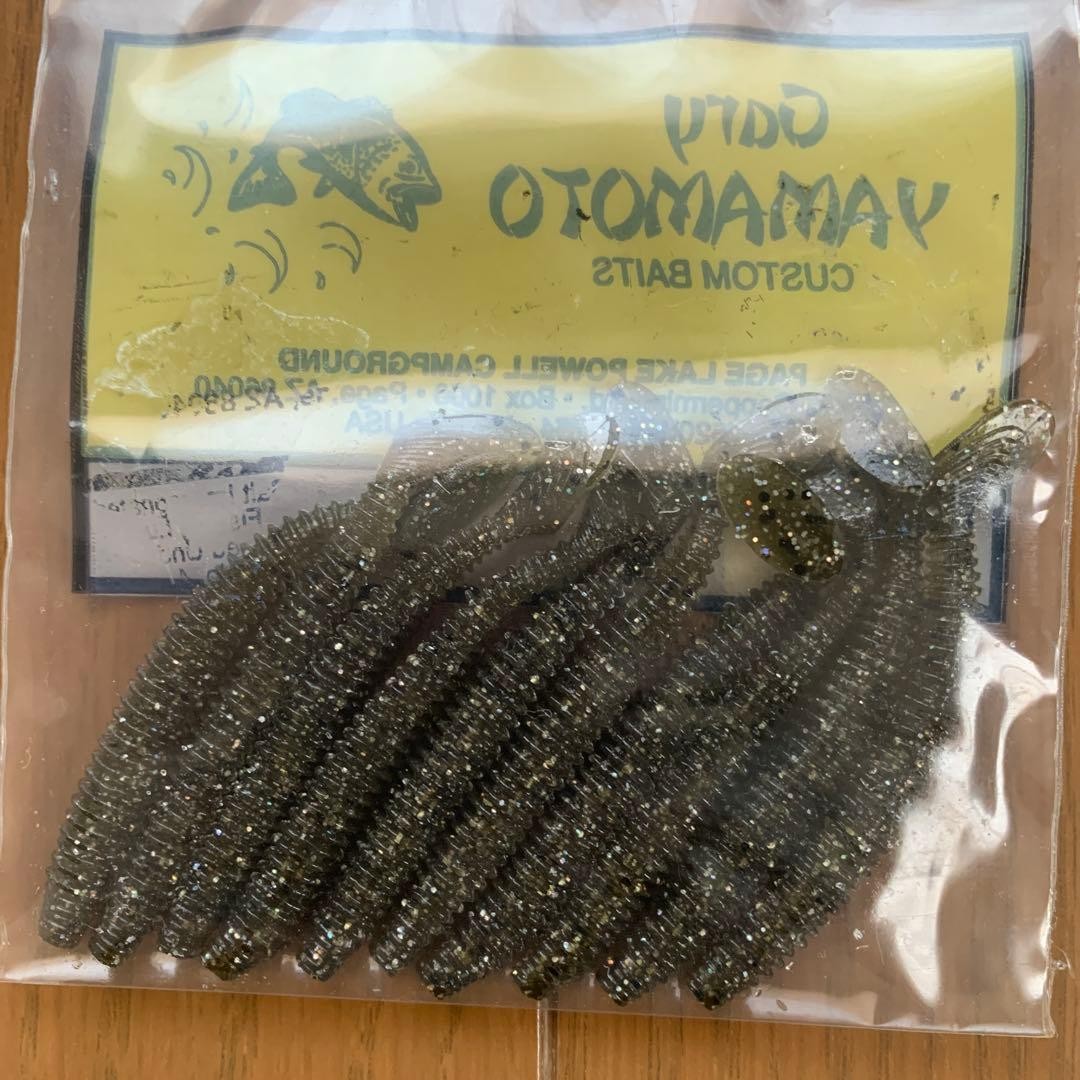 Gary Yamamoto Worms Assorted 16 Pack Set - Image 6