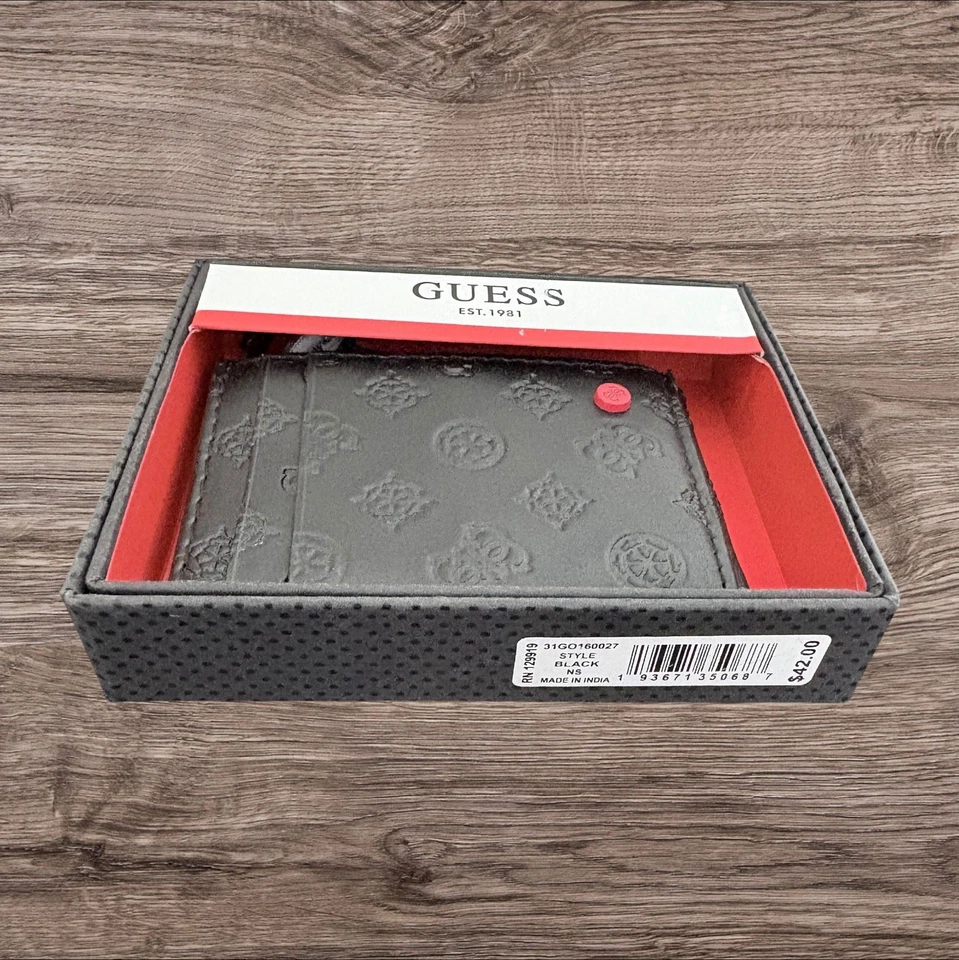 Cartera plegable con bolsillo frontal magnético Guess en relieve soporte de identificación en caja de regalo nueva en caja Foto 3 de 4