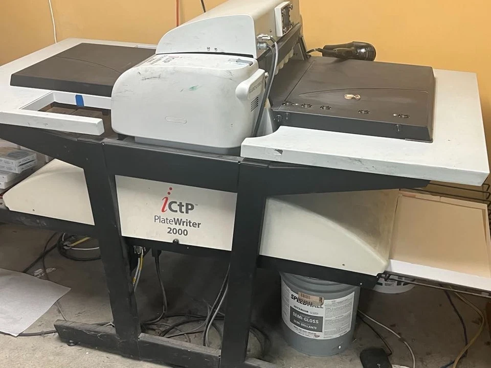 Equipos para poner en marcha negocios de impresión Foto 2 de 4