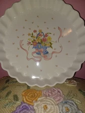 Ceramic Baking Dish Pan Tart Quiche Pie Fluted Rim with Flower Basket Design 10"